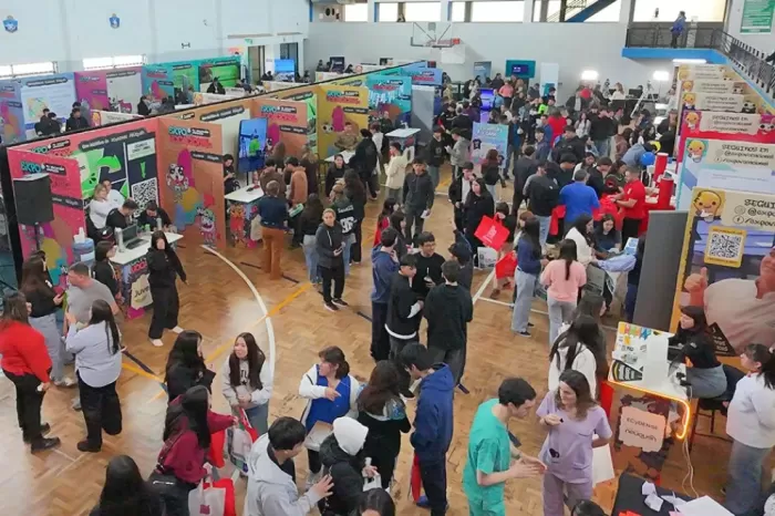 Región Alto Neuquén: Exitosa edición de la Expovocacional en Chos Malal