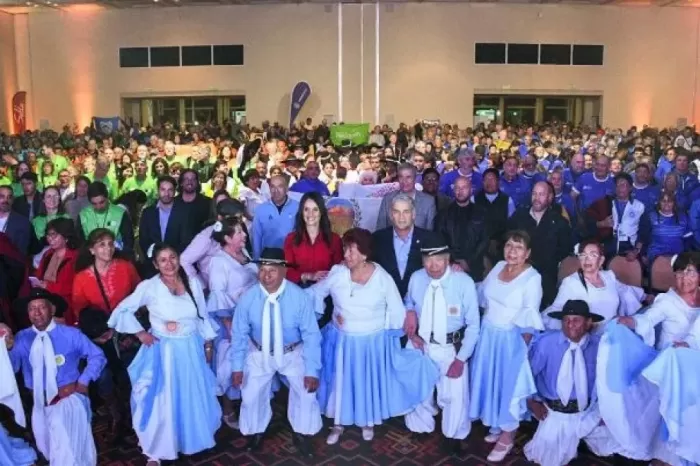 Neuquén comienza su camino en los Juegos Evita de Adultos Mayores