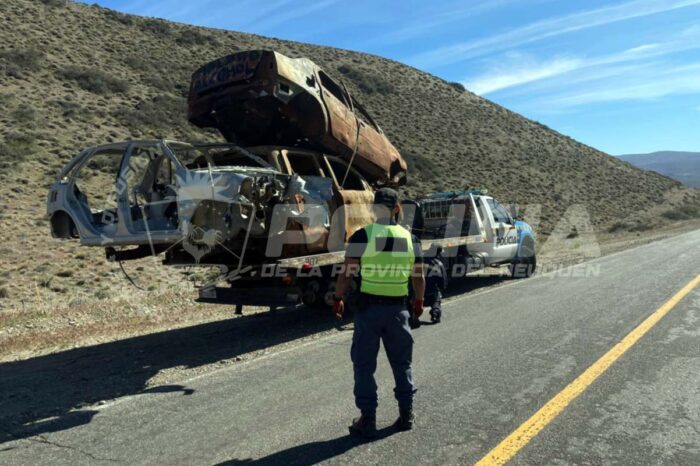 Retiran de vehículos abandonados e incendiados para mejorar la seguridad vial