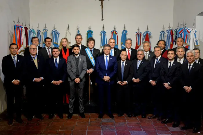 Quiénes son los gobernadores “dialoguistas” convocados por Milei al encuentro en Casa Rosada