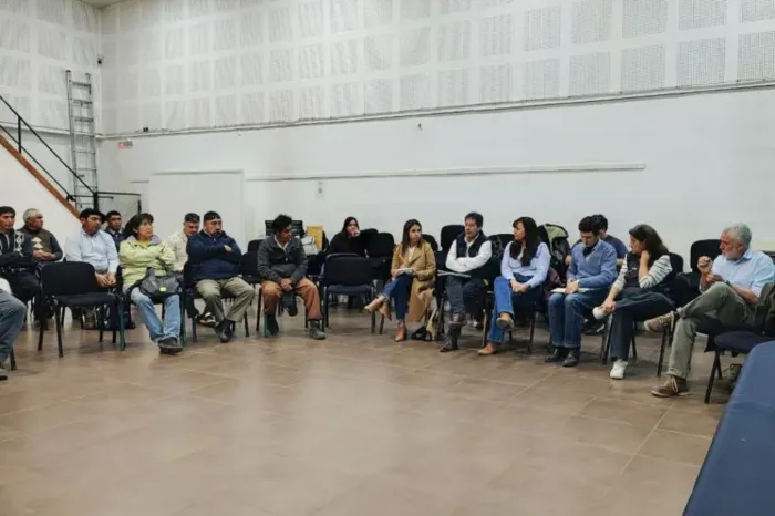 Junín de los Andes: Trabajan en estrategias de manejo de ganado en áreas afectadas por el fuego en Valle Magdalena