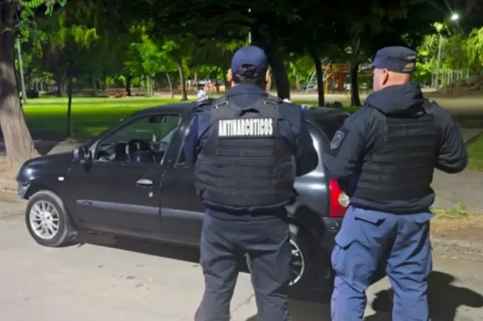 Secuestran marihuana y una balanza digital