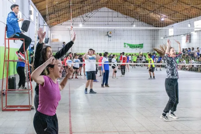 ReCreo 2025: 2600 estudiantes secundarios serán parte de la instancia regional