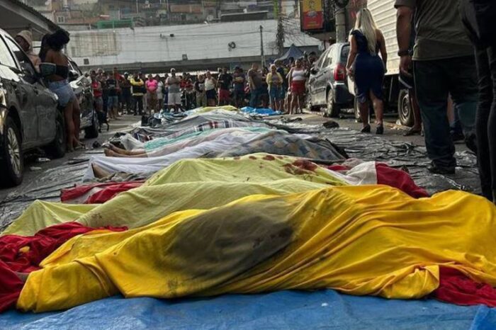 Civiles trasladaron más de 50 cadáveres a una plaza de Río de Janeiro: los hallaron en una zona boscosa