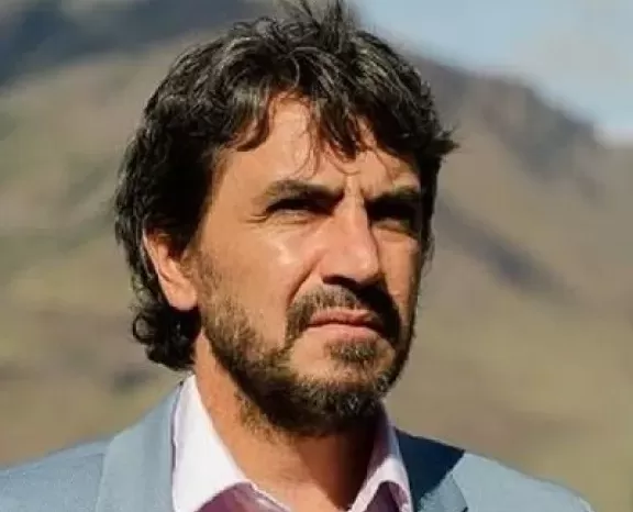 El intendente Carlos Saloniti recibió el alta médica y continuará su recuperación en San Martín de los Andes