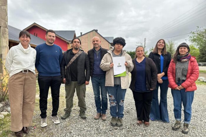 ¡Innovación y Sustentabilidad! Alumnos del CPEM N°7 Reciben Apoyo para Proyecto de Filamentos PET