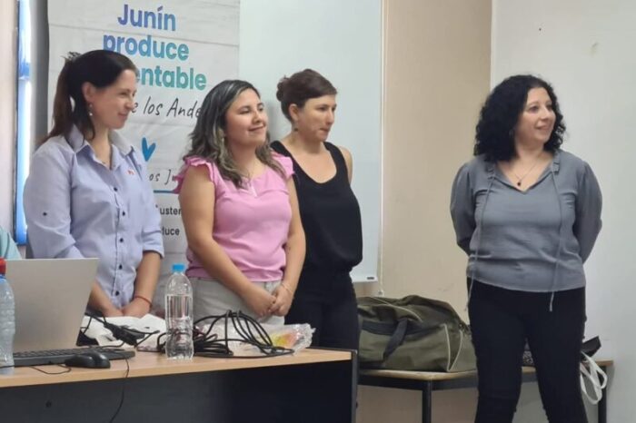 Junín de los Andes: Exitosa jornada sobre aromas y esencias para una producción sustentable