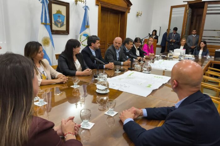 “Estamos viviendo un momento histórico en inversión provincial en educación”