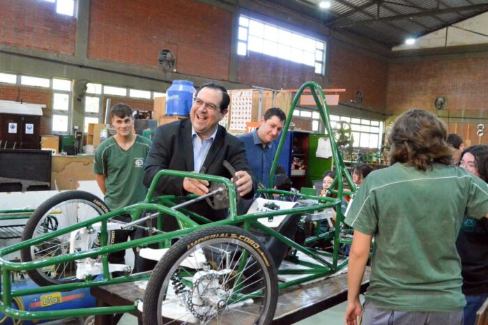 Reconquista impulsa la innovación y la sostenibilidad con el apoyo a “La tuerca rodante”