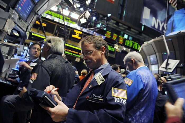 El Riesgo País perforó los 600 puntos, el valor más bajo desde enero