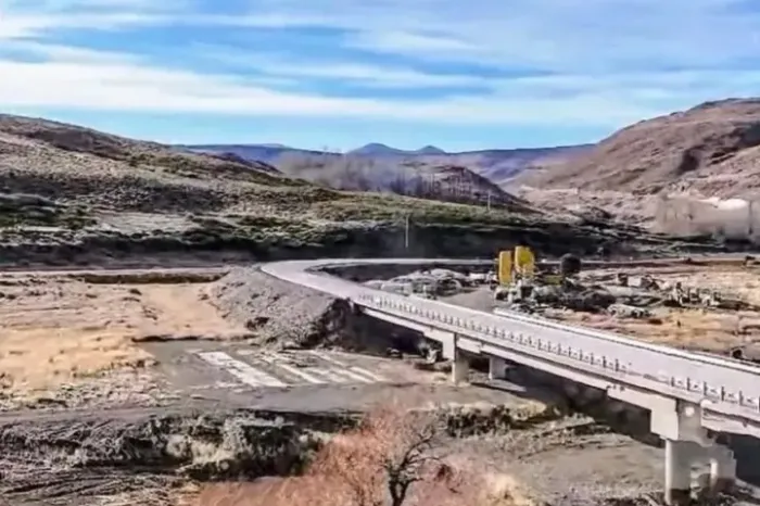 Histórico: Finalizó la construcción del nuevo puente de La Rinconada sobre el río Collón Curá