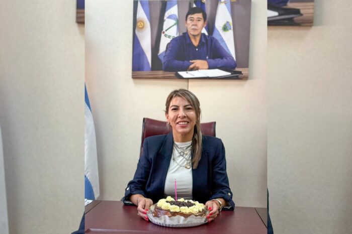 La diputada Daniela Rucci celebró su cumpleaños en plena sesión de la Legislatura de Neuquén