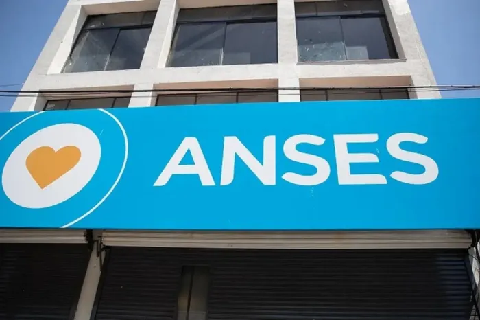 ANSES anunció actualización en jubilaciones y pensiones: cuánto cobran en enero de 2026