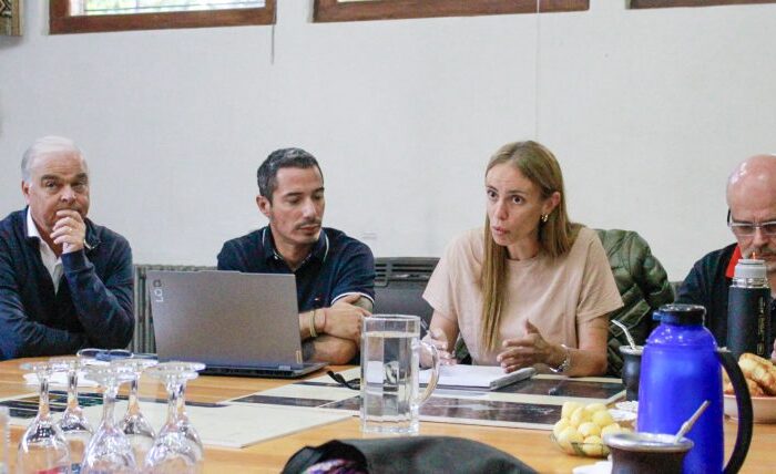 La ministra de Infraestructura, Tanya Bertoldi se reunió con los concejales para trabajar sobre las obras anunciadas para la ciudad