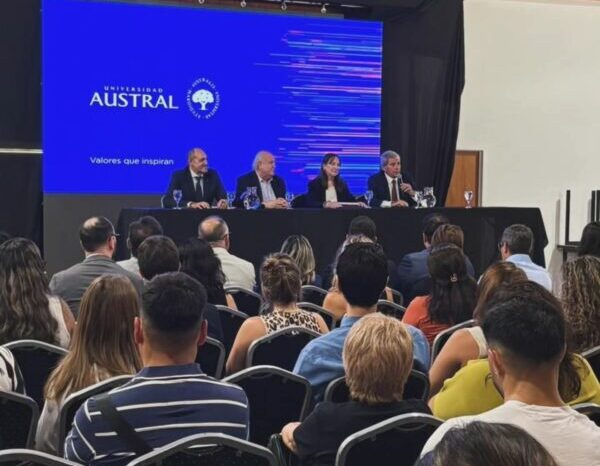 Neuquén da un paso histórico hacia la justicia más ágil: Inauguran diplomatura sobre el nuevo Código Procesal Civil Adversarial