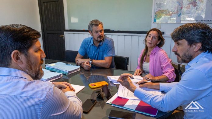 El Municipio y la Asociación Hotelera firmaron un convenio para mejorar el registro de propiedades turísticas