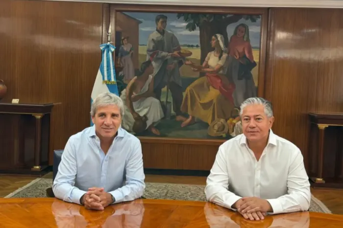 Caputo y Figueroa  firmaron la incorporación al RIGI de inversiones vinculadas al upstream