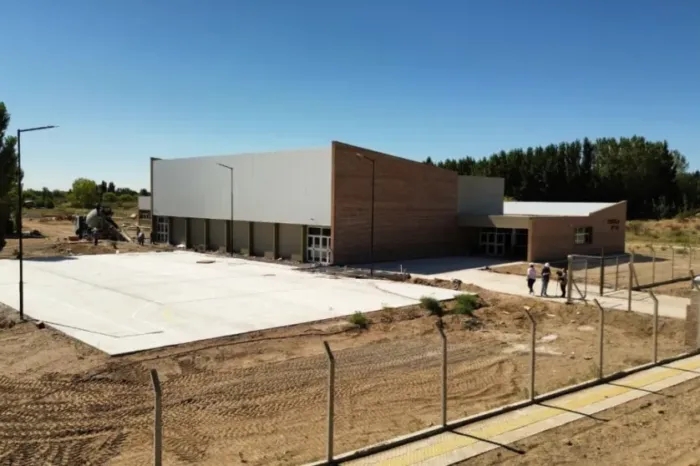 Infraestructura educativa: Figueroa inaugurará siete grandes obras escolares en el inicio del ciclo lectivo 2026
