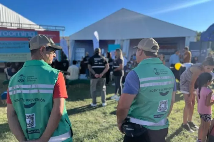 La prevención, eje central del operativo en la Fiesta Nacional de la Confluencia