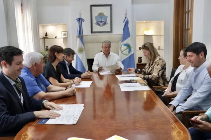 Empresas radicadas en el PIN obtuvieron sus escrituras de dominio