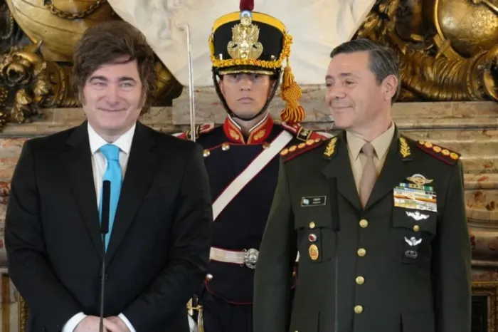 “Don Chatarrín”: Defensa canjeó Mercedes-Benz, lanchas y generadores por cuatro motoguadañas