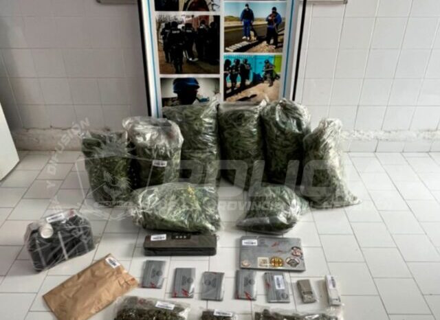 Pesquisa antinarcóticos dan duro golpe: más de 24 kg de marihuana secuestrados en un allanamiento en Aluminé
