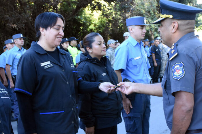 Junín de los Andes: emotivo acto de imposición de jerarquías para personal policial de la Dirección Seguridad Lagos del Sur