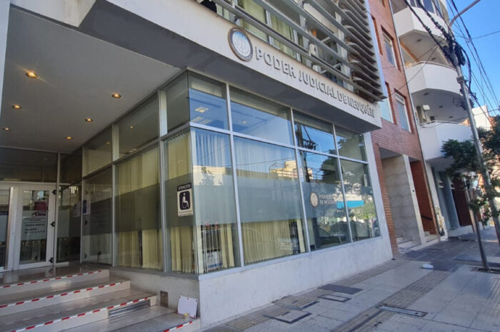 Le transfirieron 4 millones por error y la condenaron a devolverlos