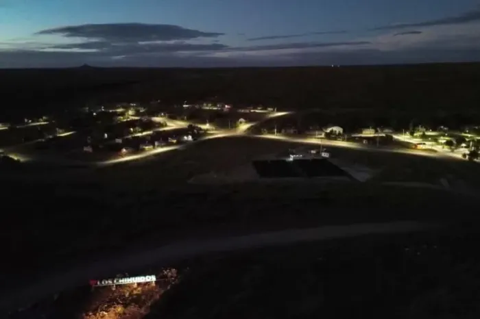 Electricidad 24 horas: La noche dejó de ser oscuridad en Los Chihuidos