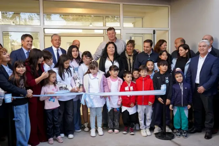 Reinauguraron la escuela primaria N° 280 tras una renovación integral