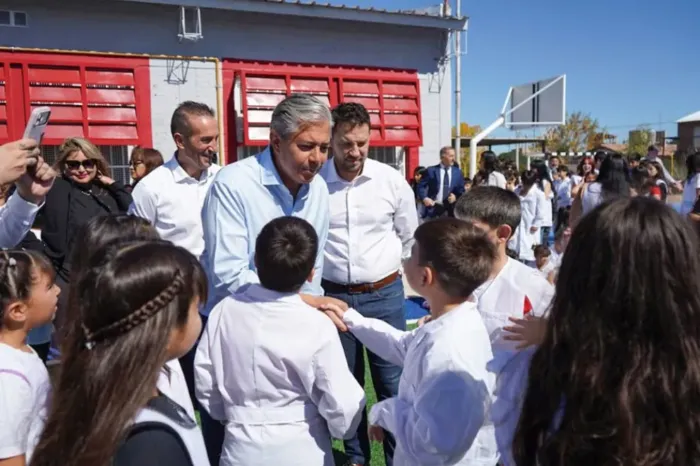 Con obras de renovación, Provincia puso en valor el edificio de la Escuela N° 200