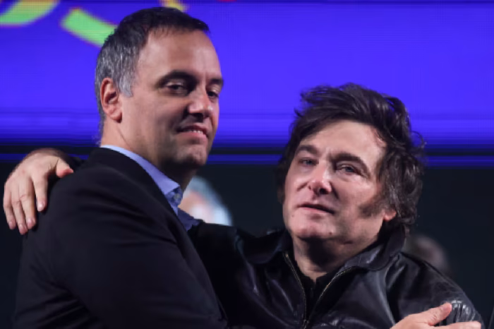 Milei blindó a Adorni en medio de la polémica y cargó contra Pagano: “No voy a echar gente honesta”