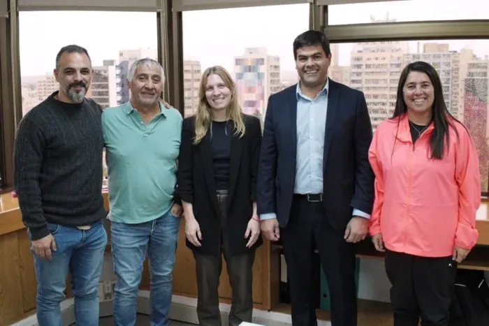 Deportes urbanos: El Downhill internacional llega a Junín de los Andes