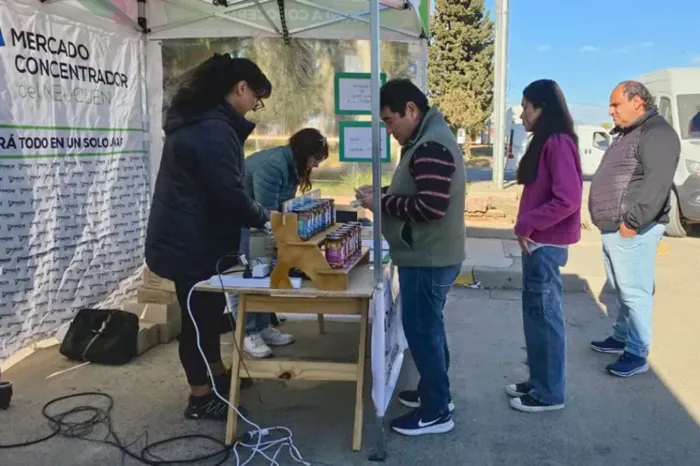 Gran convocatoria y récord de ventas de chivitos y corderos del Norte Neuquino