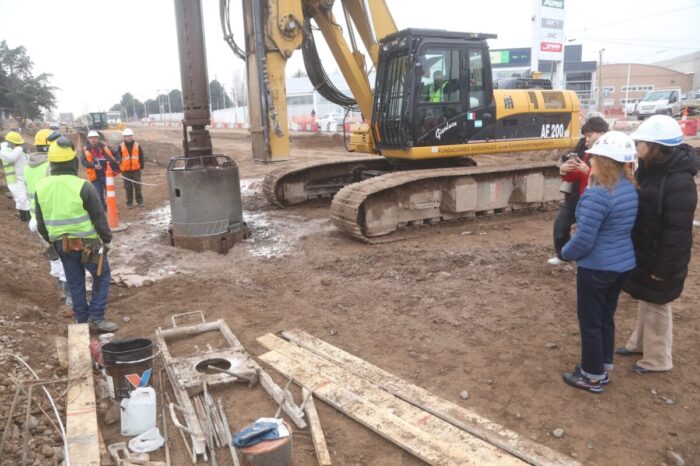 En un año estará terminado”: Avanza a todo ritmo el viaducto elevado en el ingreso a Neuquén