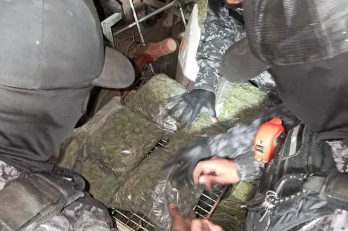 Chos Malal y Cutral Co: Importante golpe al narcotráfico tras múltiples allanamientos
