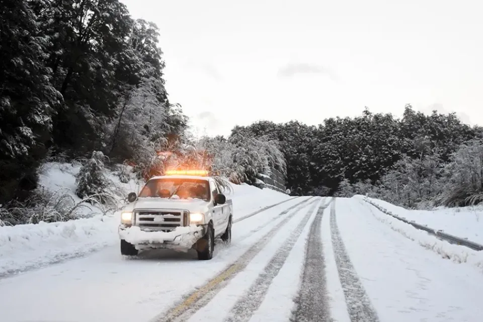 Alerta meteorológica: El aire polar se intensifica en Neuquén con nevadas y fuertes vientos