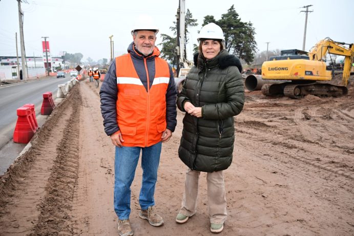 Cómo se aceleró el viaducto de la Gran Avenida de Neuquén con la incorporación de la nueva pilotera