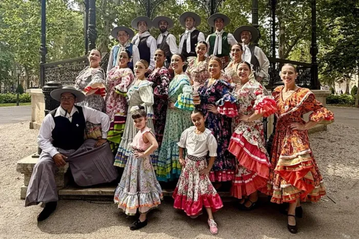 De Neuquén para el mundo: El Grupo Albricias llevó la cultura neuquina a escenarios de Croacia y Eslovenia