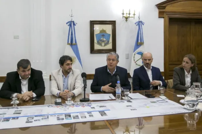 Figueroa: “La tierra es para los argentinos y prioritariamente para los neuquinos”