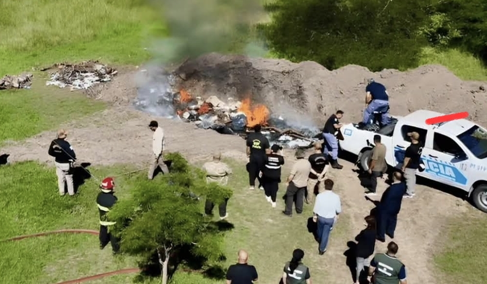 Narcopolicías en Chaco: acusan a ocho efectivos de robar 9,5 kilos de cocaína que debían quemar