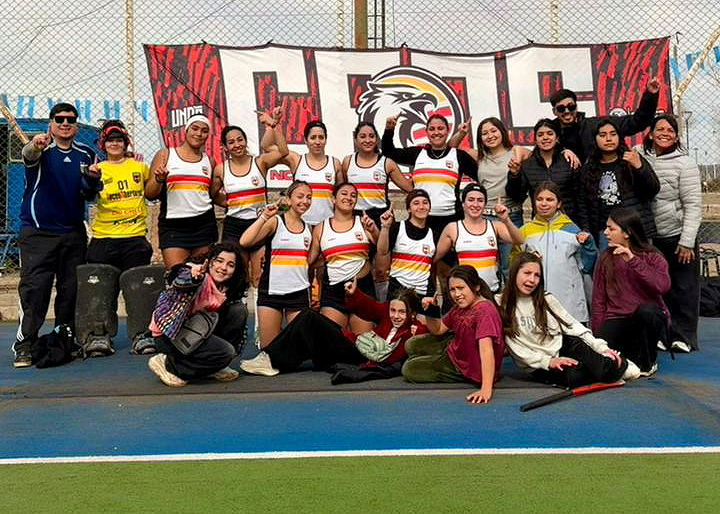 CEOS dejó a Junín de los Andes en lo más alto y se consagró campeón del primer Seven Provincial de Hockey
