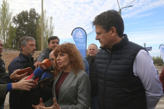 Gaido y Pasqualini lanzaron un plan de 1.000 cuadras de asfalto sin precedentes para el oeste de Neuquén: los detalles
