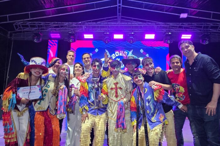 Reconquista explotó de color y alegría: ¡La juventud es la reina del carnaval estudiantil más grande del país! (VIDEO)
