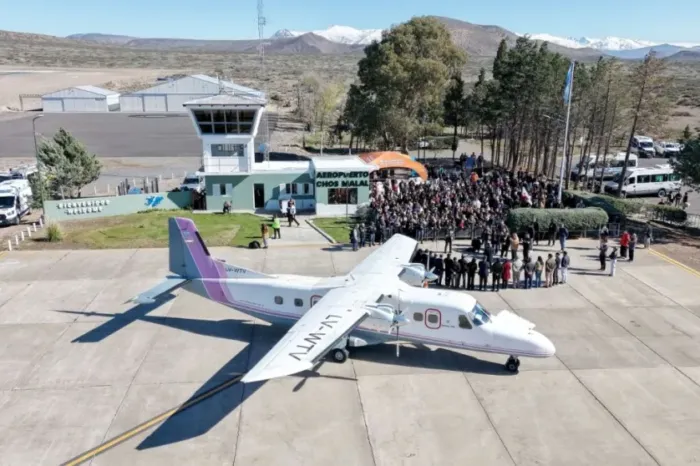 Integración territorial y turística: Chos Malal recuperó su conexión aérea con la capital provincial